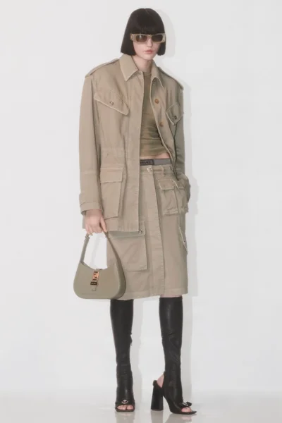 Look 15